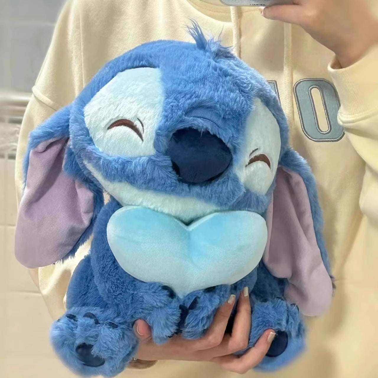Peluche de Stitch con Corazón – Tierno Regalo de Amor